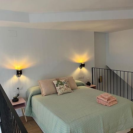 Alameda Velvet Ciudad Ciencias - Housevanlive 발렌시아 외부 사진