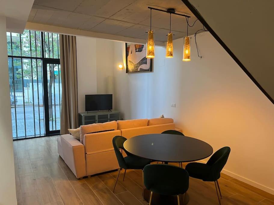Alameda Velvet Ciudad Ciencias - Housevanlive 발렌시아 외부 사진